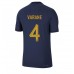 Frankrike Raphael Varane #4 Hjemmedrakt VM 2022 Korte ermer